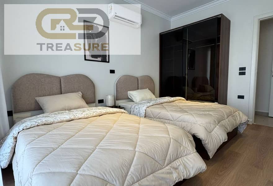 8 f0c9e74a-b3ac-4bfc-bc48-80fd22c06910. jpg