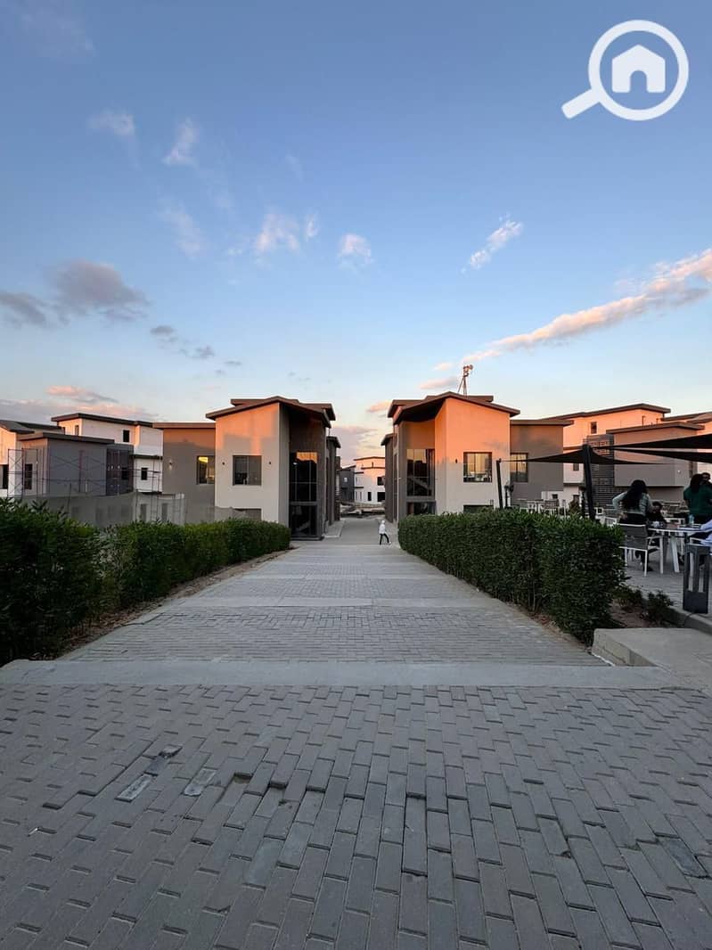 8 WhatsApp Image 2025-09-09 at 6.32. 46 PM. jpeg