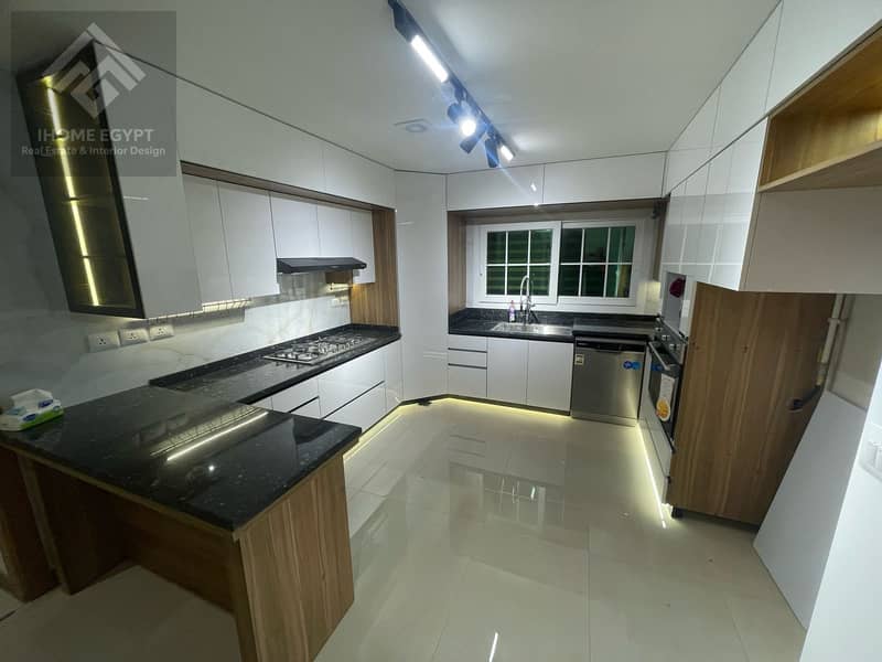 12 1325c802-96e2-4a99-8b68-c190775c9ff0. jpg