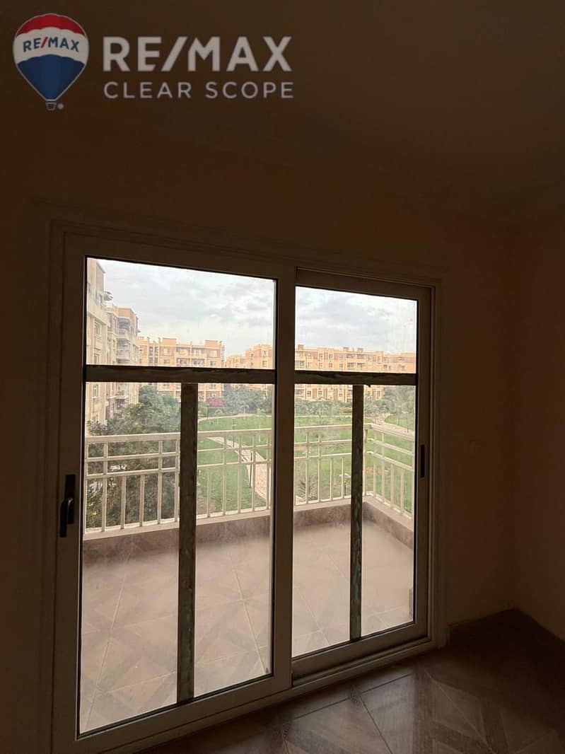 16 e0310388-64cf-4544-b29e-732f071f4148. jpeg