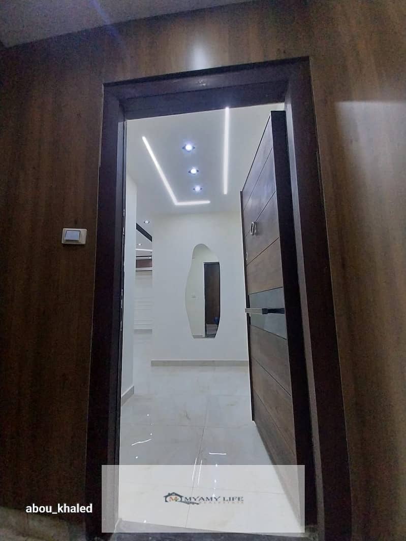 15 WhatsApp Image 2025-11-19 at 7.30. 53 PM. jpeg