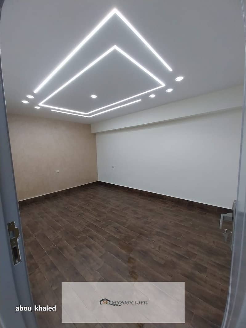 20 WhatsApp Image 2025-11-19 at 7.30. 58 PM (1). jpeg