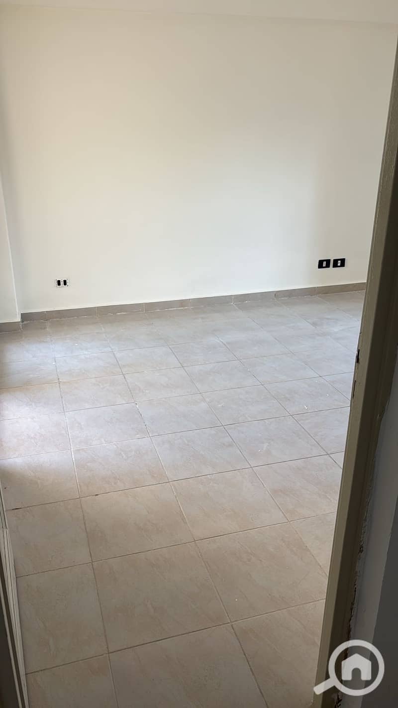 7 8a50fa7a-7def-4325-b6b7-d5c77665c341. jpeg