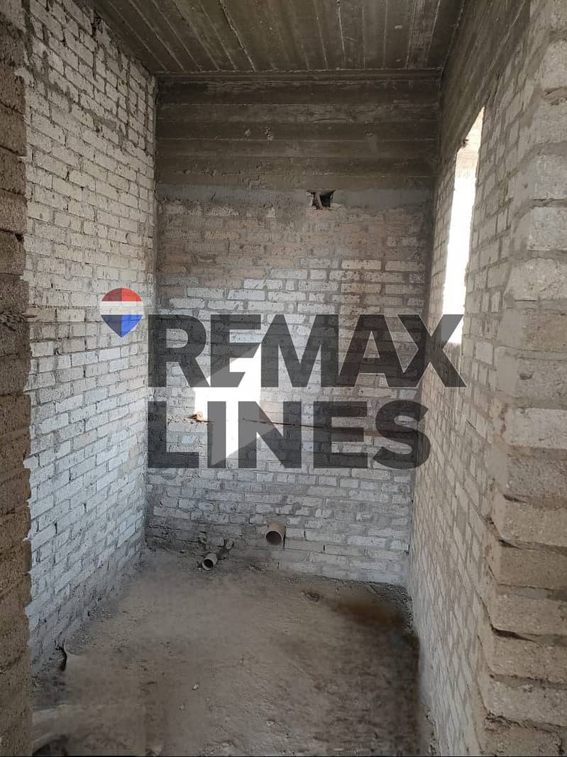 4 WhatsApp Image 2025-11-26 at 08.40. 59 (2). jpeg