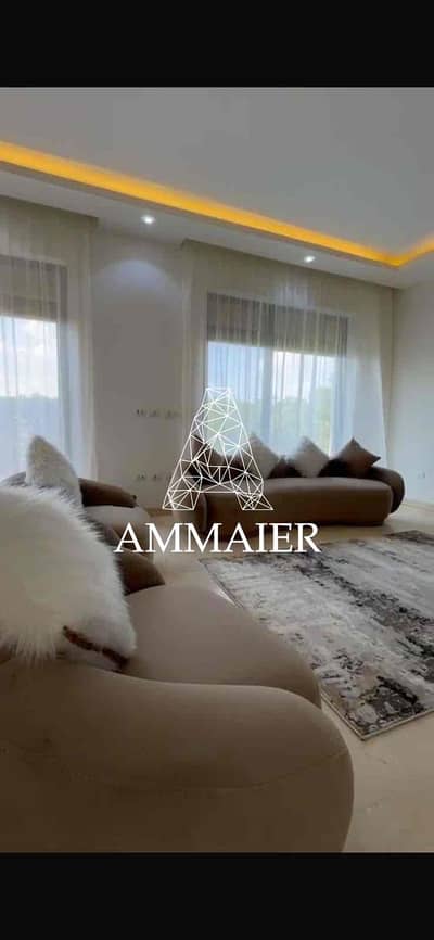 5 Bedroom Townhouse for Sale in Sheikh Zayed, Giza - 132f2f78-c7b6-42a8-ac00-71d5cab85d5b. jpg