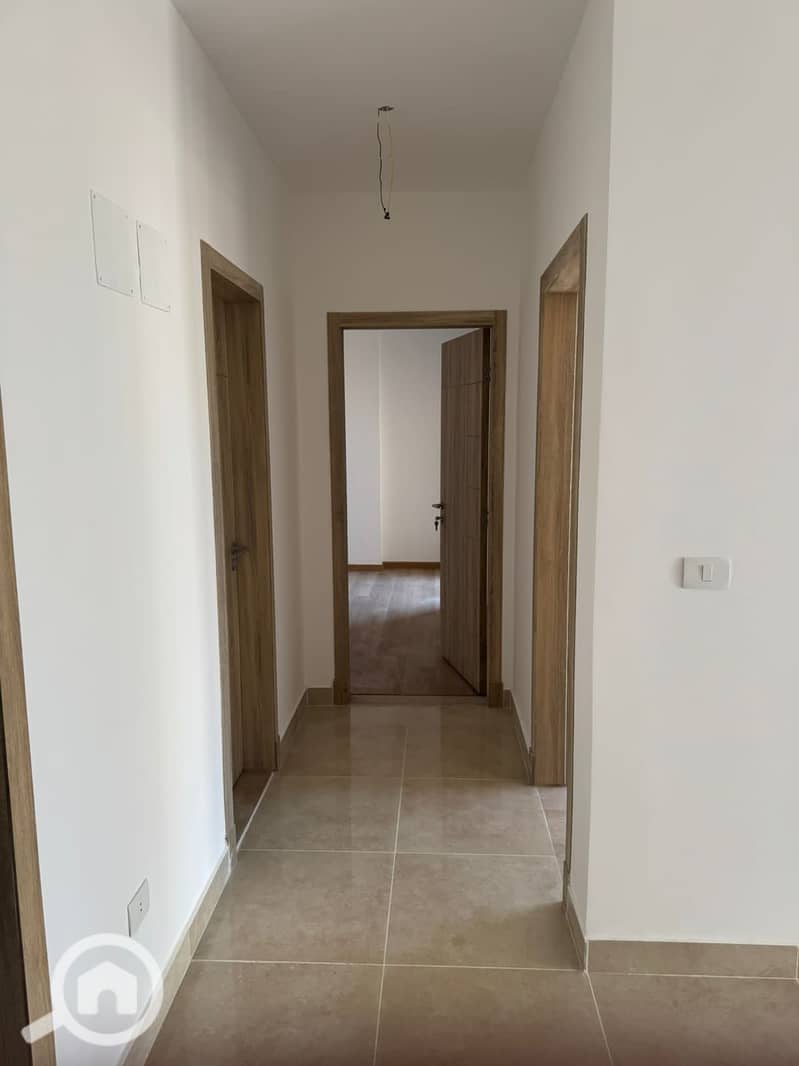 3 86b996bc-06df-487a-a134-e315c47f9cd9. jpeg