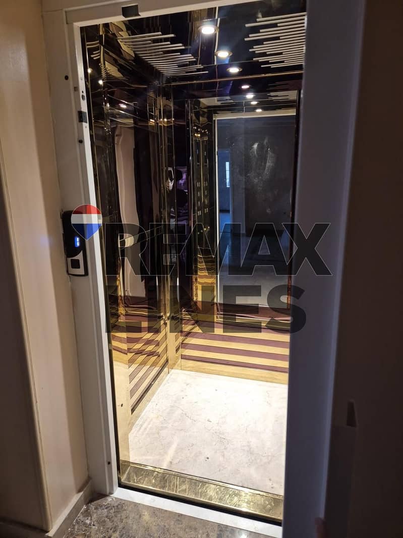 9 4b48febe-3d22-419b-b7a8-99e6bb45a356. jpg