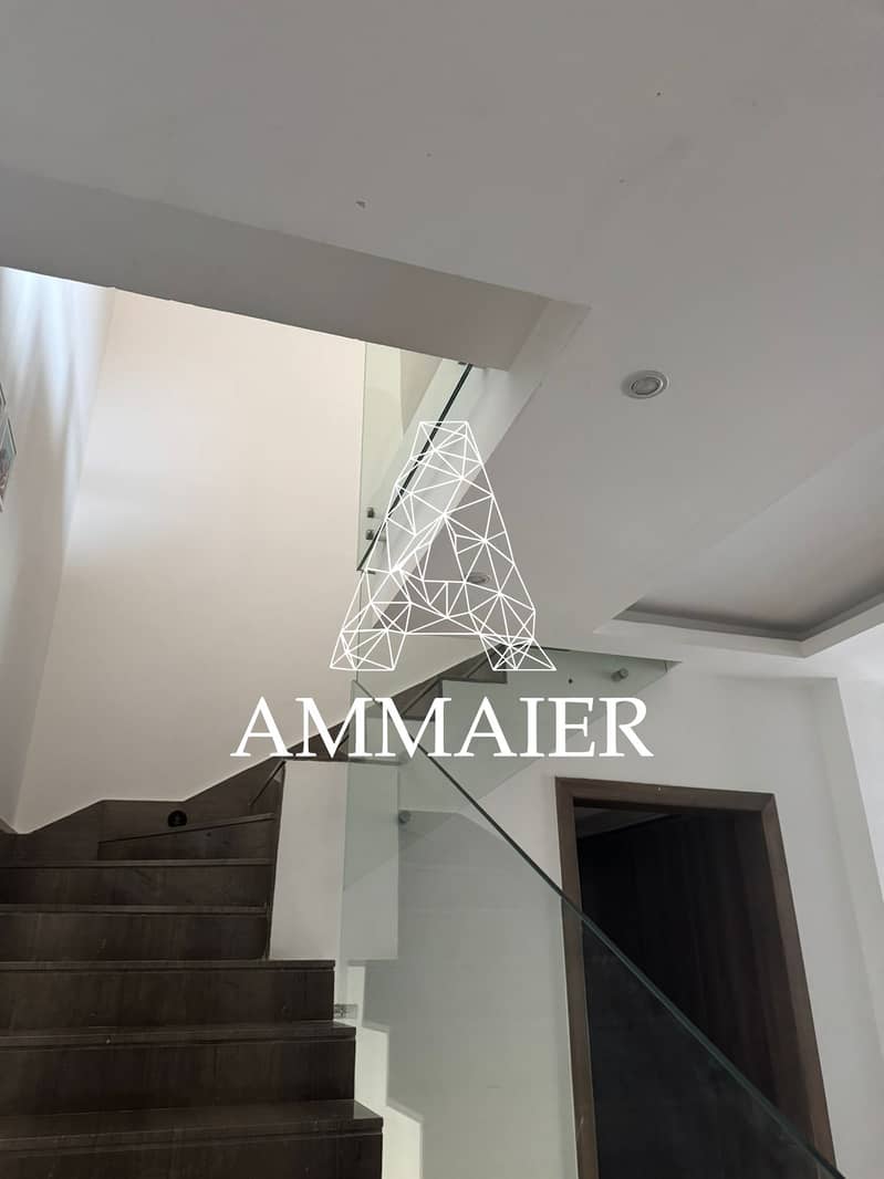 5 b9dcab2b-76f3-4641-89f4-28b2d2f63964. jpg