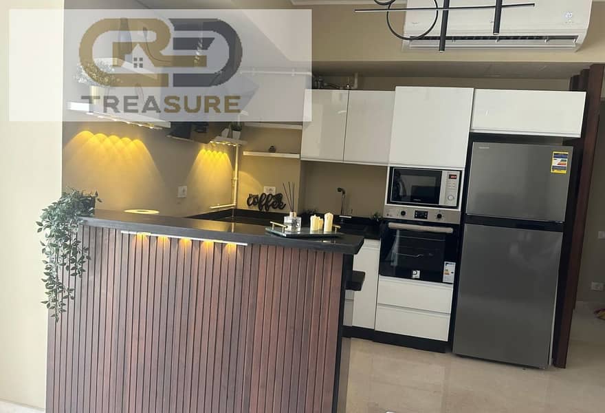 2 6487a4bf-9044-4713-8845-1300c617fe07. jpg