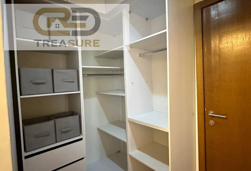 3 a165bc41-c83a-4a25-8d94-1f12303a6476. jpg