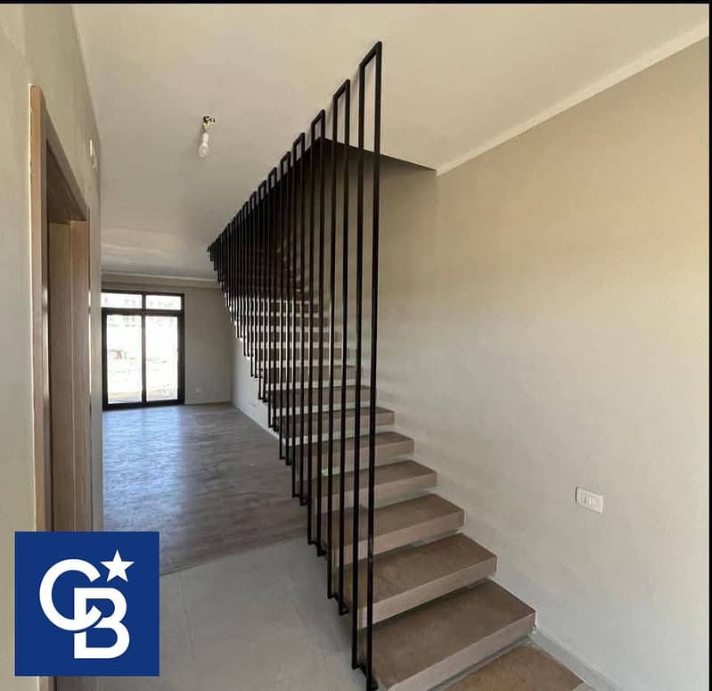 4 547344422_683975881395052_6898622428569633028_n. jpg