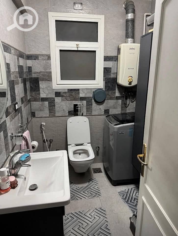 9 dba3f8c6-2c46-43f5-94c3-d8874746710f. jpeg