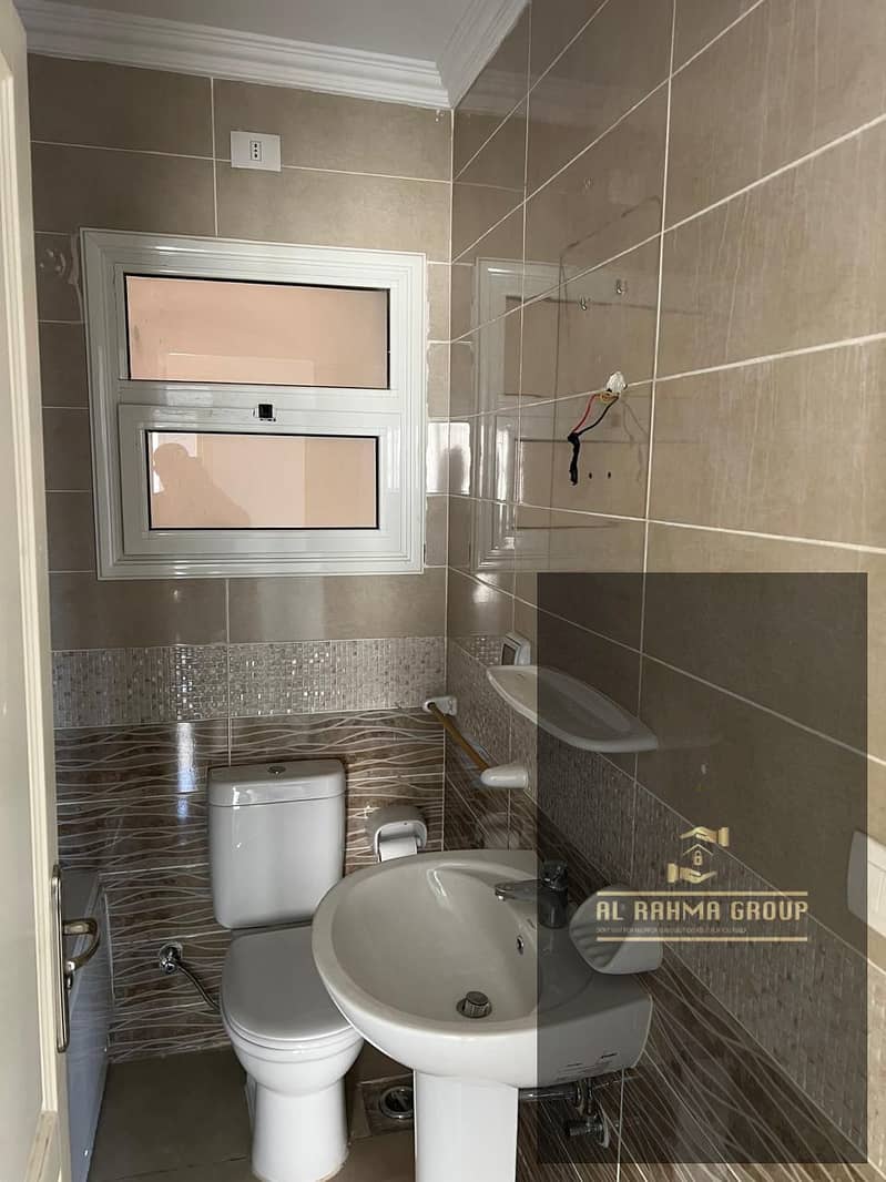 6 صورة واتساب بتاريخ 1447-06-05 في 13.31. 05_248a231f. jpg