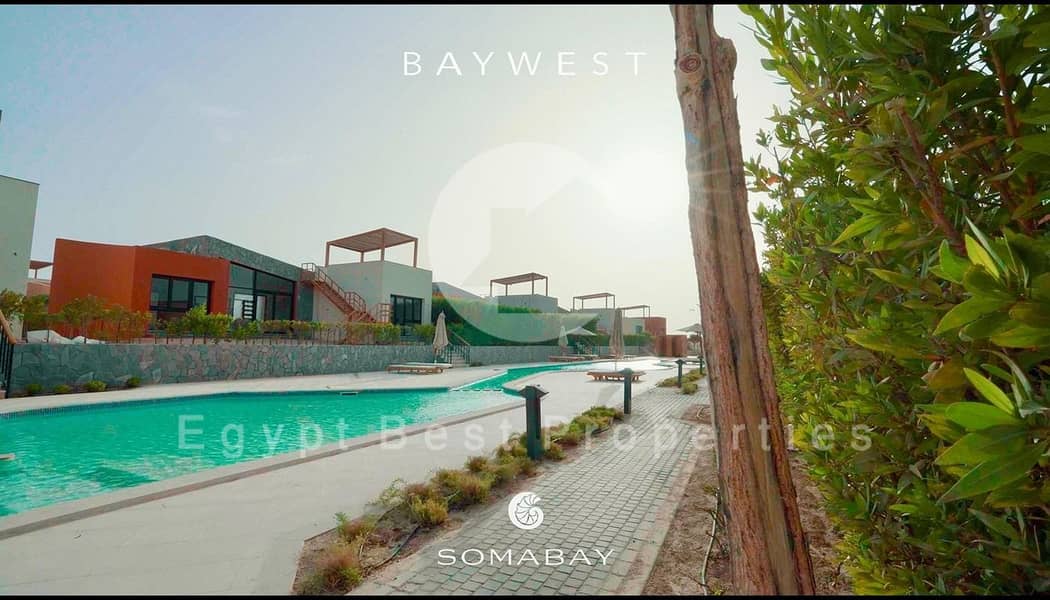 10 WhatsApp Image 2025-09-28 at 6.07. 50 PM. jpg