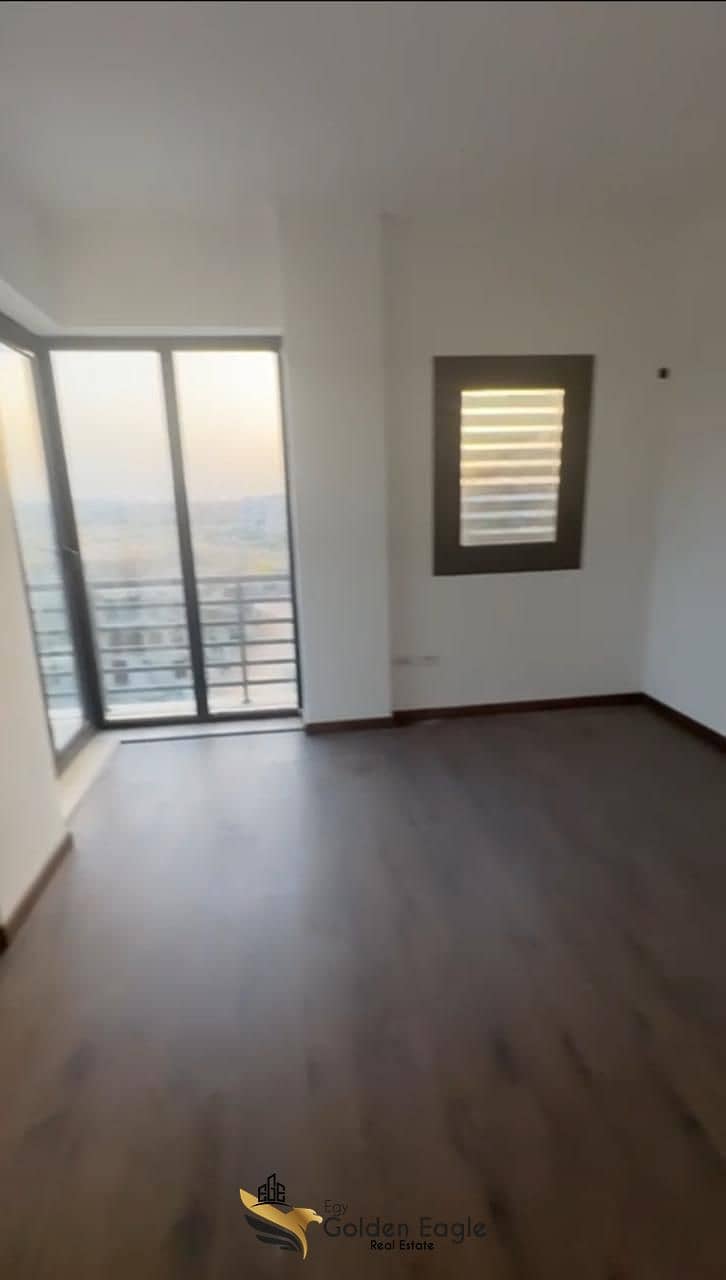 14 c9d92c60-2bb5-4336-88a8-6cd5a04e3a9c. jpeg