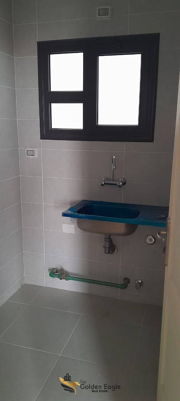 17 bdd9b74b-7869-4e50-a74f-164460ef0b04. jpg