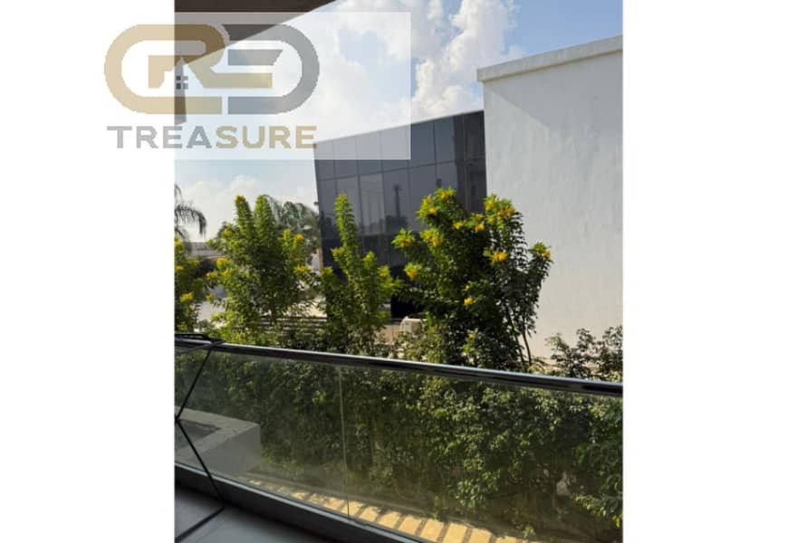 3 47a16581-f661-40a7-8509-aae581a610b8. jpg