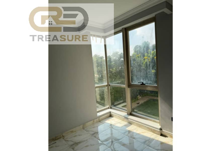 6 0b7b27bb-f5f7-4bac-ace4-d31c4a60e352. jpg