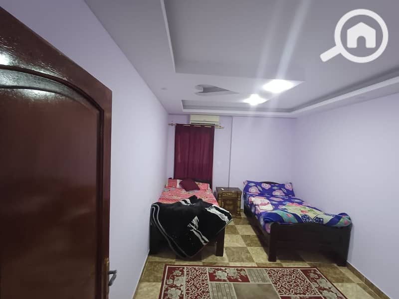 4 21abab0e-ba28-4901-9a3c-9e58a6ee798f. jpeg