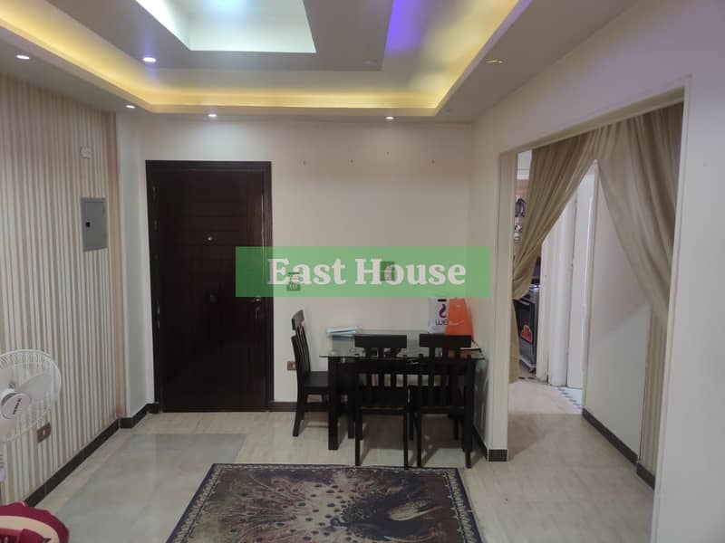 2 4a338bbd-58c0-4606-9e28-2a4e6ea5ffd8. jpg