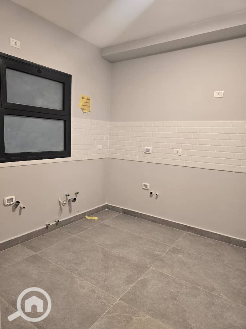 11 WhatsApp Image 2025-10-04 at 11.13. 17 AM (1). jpeg