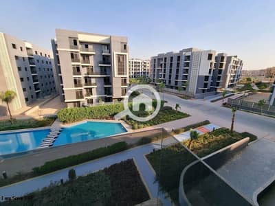 دوبلكس 3 غرف نوم للبيع في حدائق اكتوبر، الجيزة - 437522683_122115044660270130_4717445849174875228_n (1). jpg