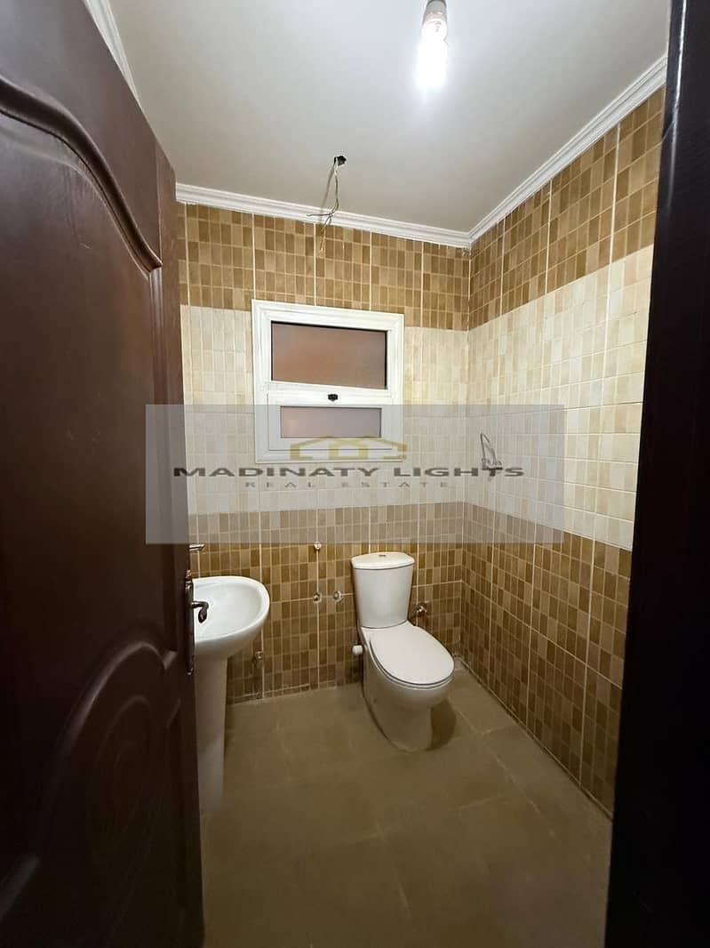 9 WhatsApp Image 2025-11-26 at 1.34. 09 PM (2). jpeg