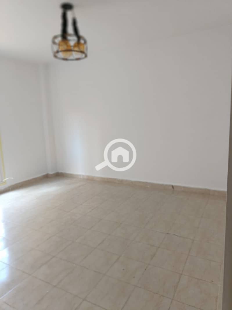 6 e28e840f-13c9-4348-bf0a-9a4d1b2c1db7. jpeg