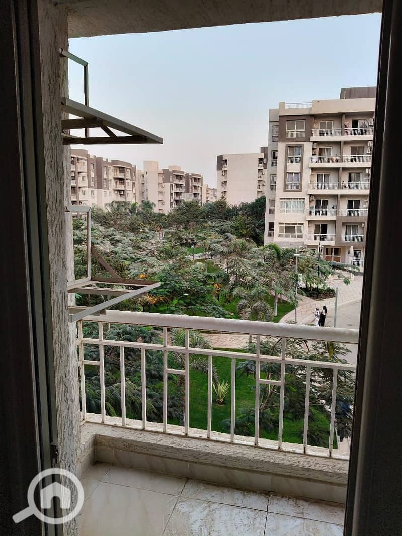 3 129267e2-aa0c-42d2-b5eb-5b346686a61f. jpeg