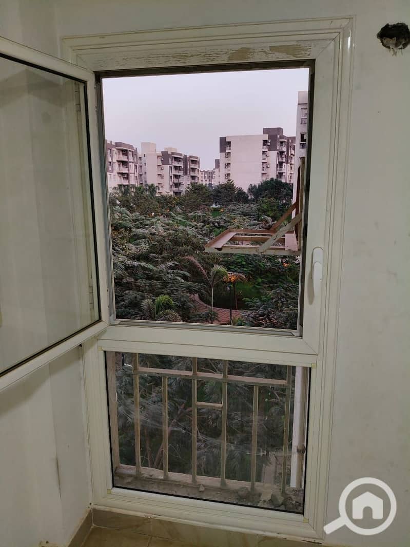 4 ca95f50f-4cd4-4260-bf69-fa9696e244ec. jpeg