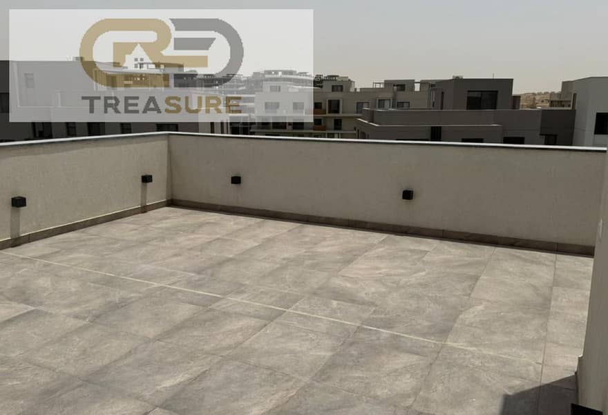 10 0a8e8ece-c1d2-475c-9d10-2f480292a874. jpg