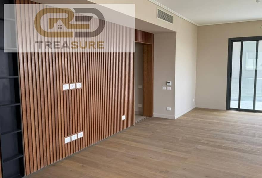 13 2ad9a7da-e093-4d93-a8b1-22dd3a6f54e5. jpg