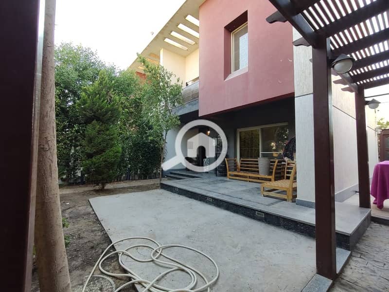 2 a471ab34-d47a-4adf-ab89-76b10b8dffc0. jpeg