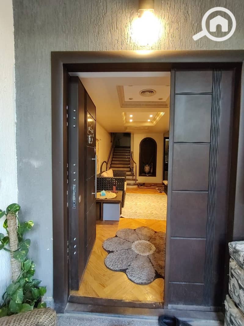 4 60bc2313-90ba-4428-b8b2-529b31cbdc6e. jpeg