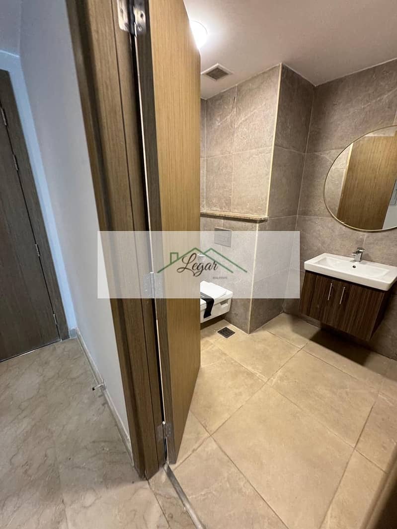 11 WhatsApp Image 2025-11-17 at 18.56. 35_ecc190f2. jpg