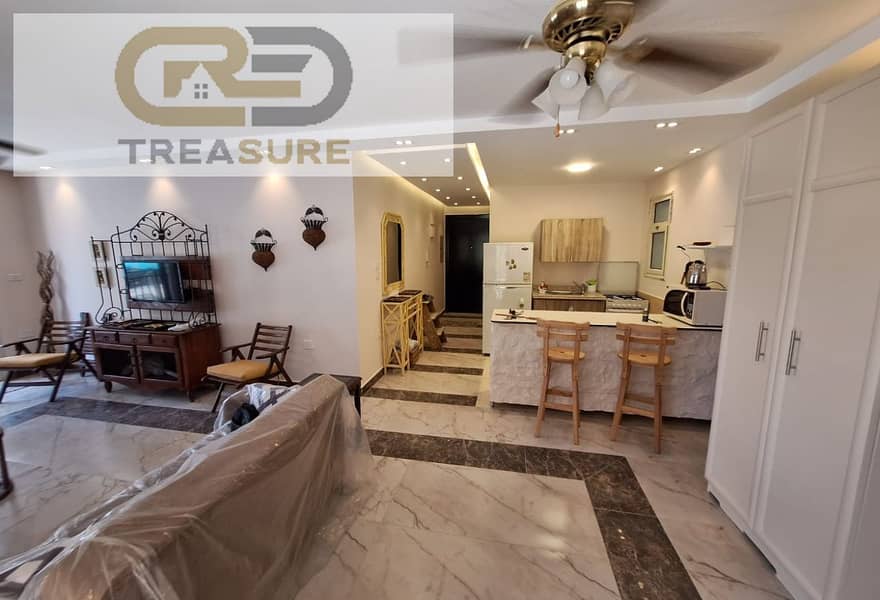 10 669d4f27-1d57-4a71-90c4-ce1f578279a1. jpg