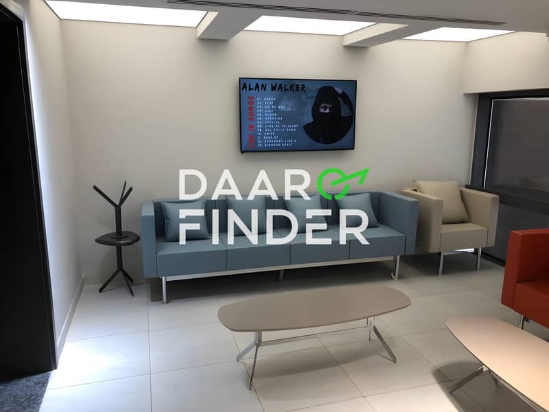 3 3a0702f8-79d7-4c7b-90cc-7597e7a32582. jpg