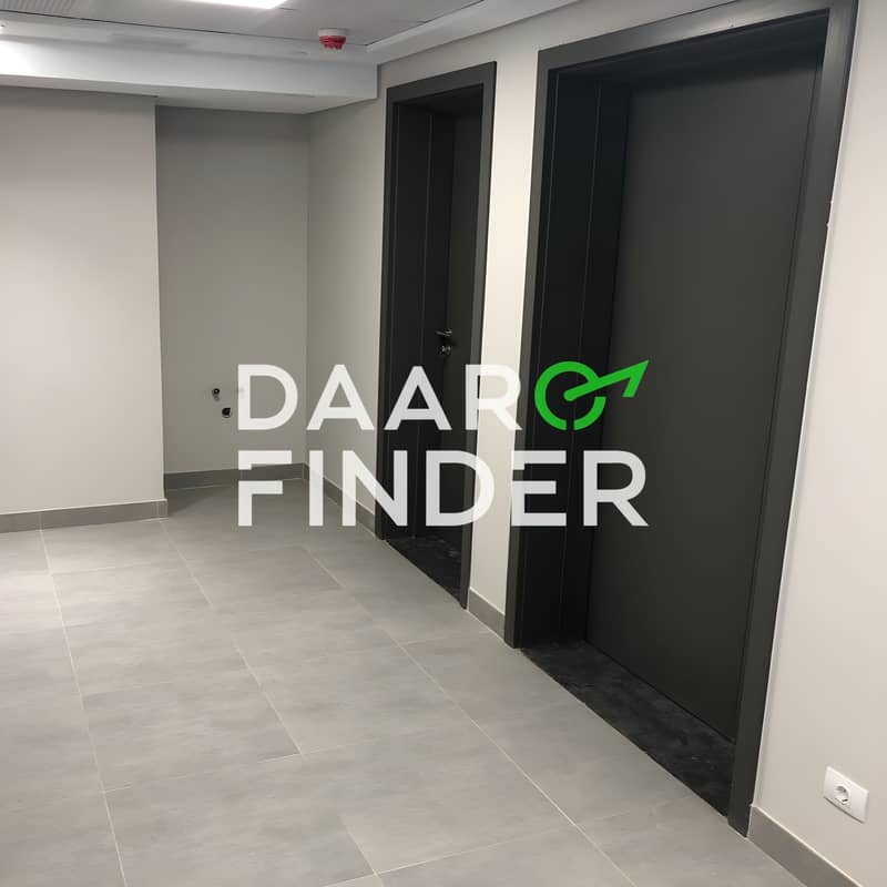 8 29d3c11b-1285-42ea-ac10-9ae3e3d80915. jpg