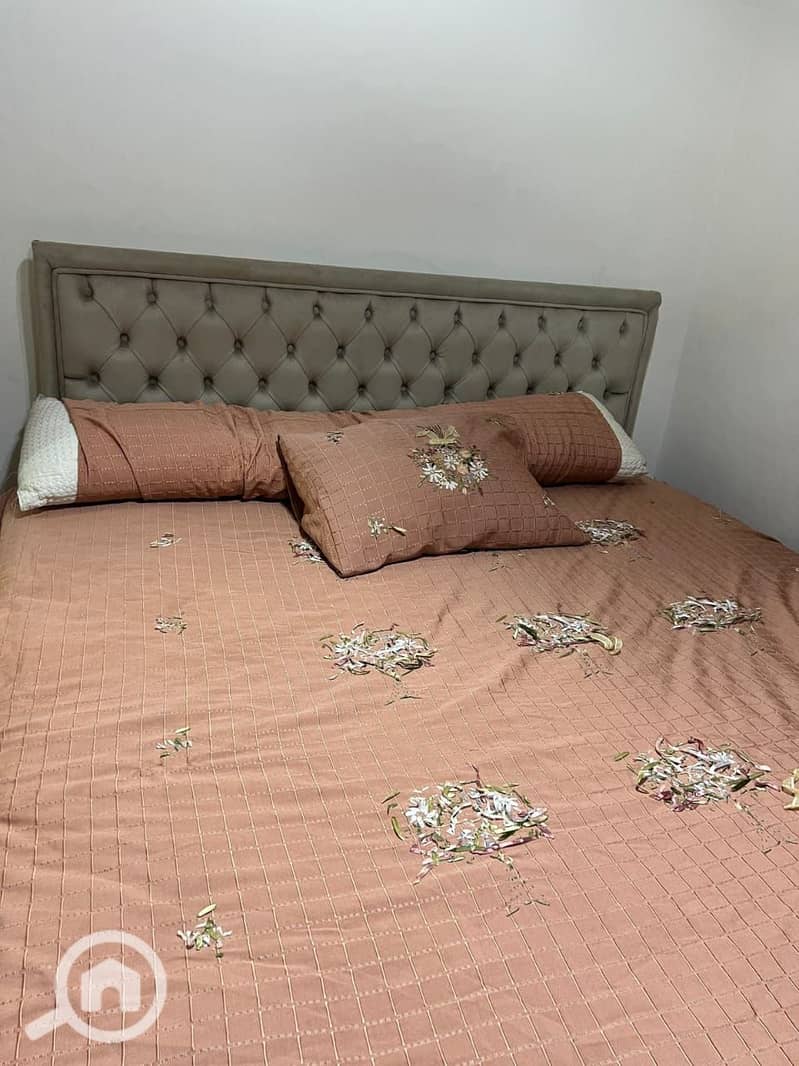 11 964928e3-9076-4f82-8fd9-a81a932632f6. jpeg