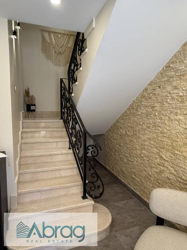 5 WhatsApp Image 2025-09-21 at 4.18. 46 PM. jpeg