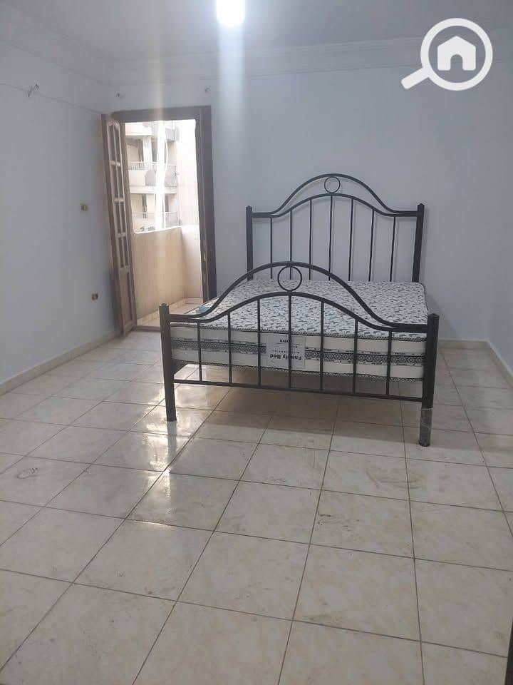 6 584467749_860081896708686_1335175484908093307_n. jpg