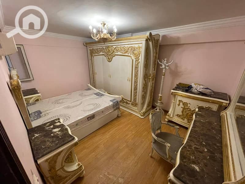 2 cc3edf39-4fd2-432b-b242-79896f0b79bf. jpg