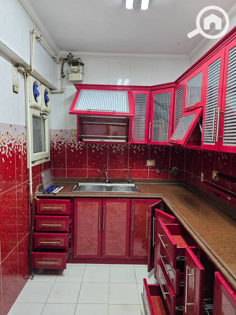 9 a21ba352-a1ae-4b70-ad82-ddf3ba9e11ba. jpg