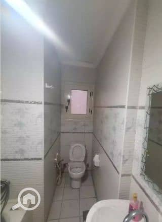 شقة 4 غرف نوم للايجار في سموحة، الإسكندرية - 1. png