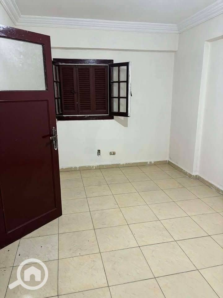 6 585644323_1404650831025866_193318353572610484_n. jpg