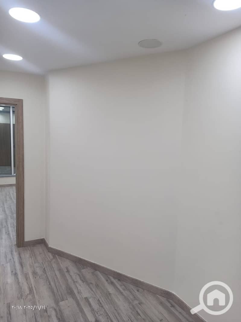 12 WhatsApp Image 2025-11-24 at 5.12. 44 PM (2). jpeg