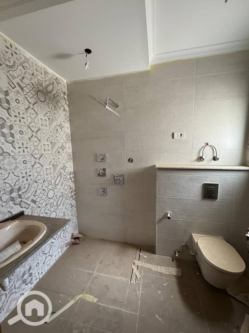 11 c313c3a4-63a6-471c-a2dc-5e24c5ee8ae2. jpeg