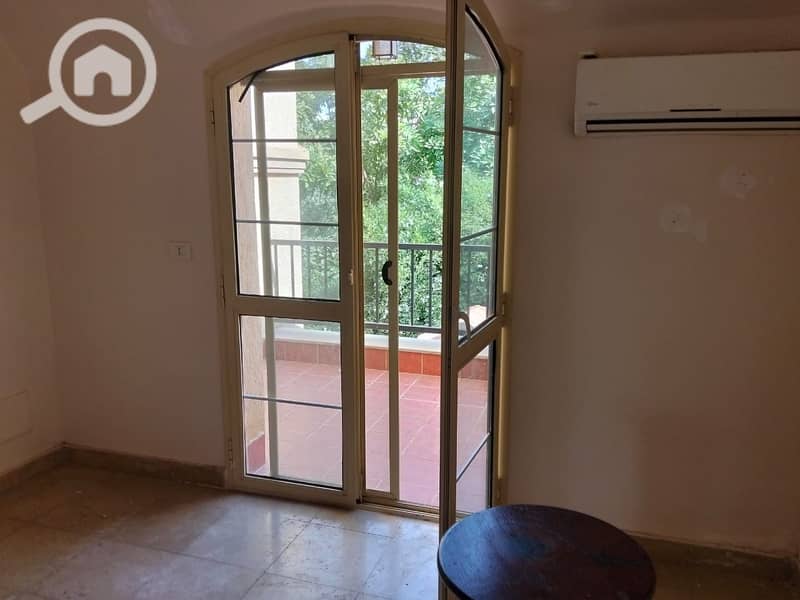 2 2b1cc336-9c78-4cb4-9416-02b1903a9d7e. jpg