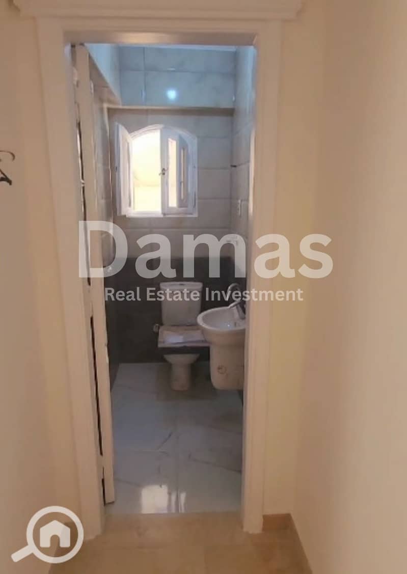 8 WhatsApp Image 2025-11-26 at 13.35. 12 (3). jpeg