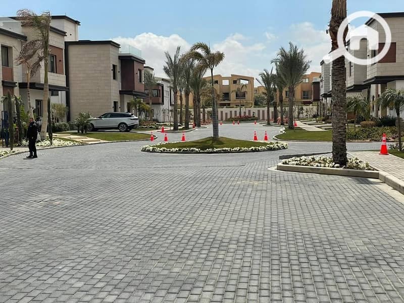 8 photo_2025-08-15_22-35-20. jpg